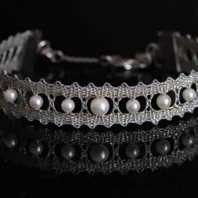 white secret_silver